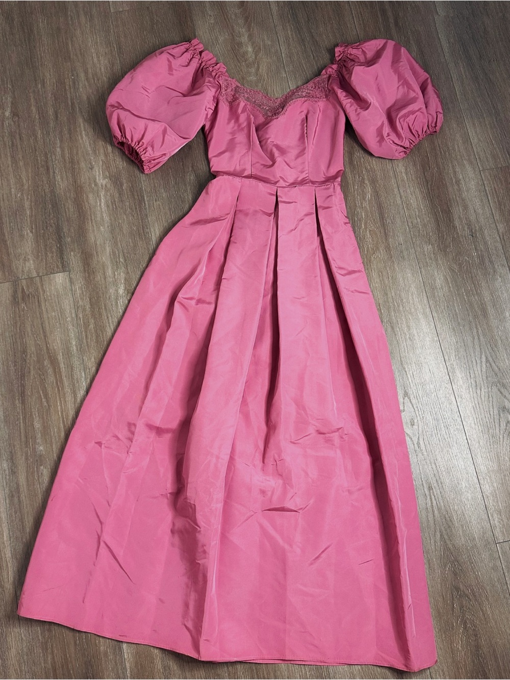 Vintage pink cottagecore dress